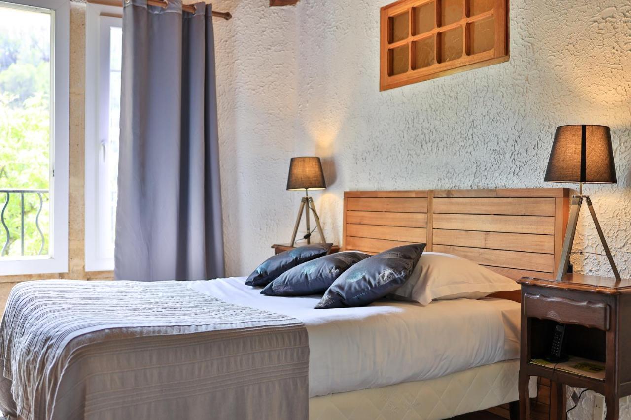 Logis Hotel Castel Mouisson Barbentane Eksteriør bilde