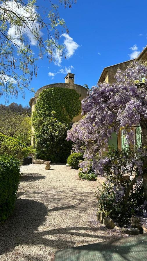 Logis Hotel Castel Mouisson Barbentane Eksteriør bilde